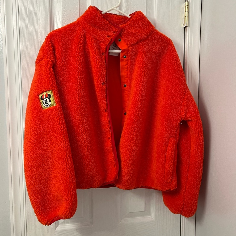 NWOT Disney Sherpa